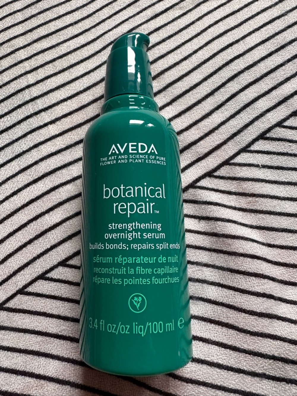 AVEDA Botanical Repair Strengthening Overnight Serum